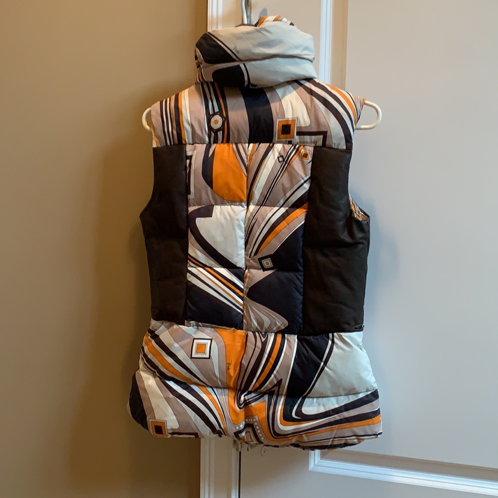 Emilio Pucci down vest size 6 - Picture 2 of 9